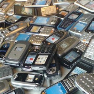weird-ugly-peculiar-7-mobile-phones-that-will-make-you-go-what-45788-e1452538773677-752x440.jpg