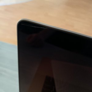 MacBook Pro 16 Scratch.jpg