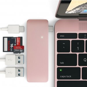 satechi-usb-c-hub-macbook.jpg