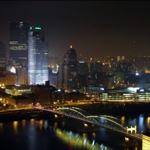 pittsburgh-downtown-skyline-night.jpg