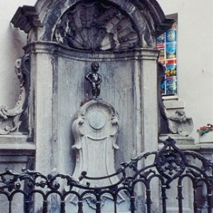 Brussels_Manequin_pis.jpg