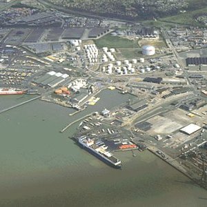 in_felixstowe_dock_centre_400.jpeg
