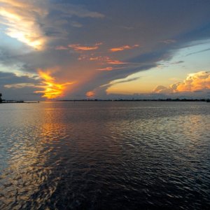 sunset1.jpg
