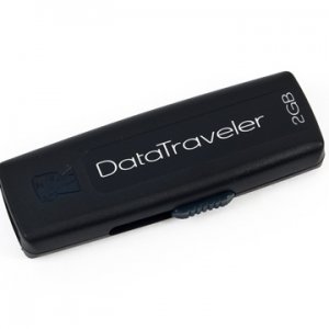 _Kingston_USB_2.0_Data_Traveler_100c1vStandard.jpg