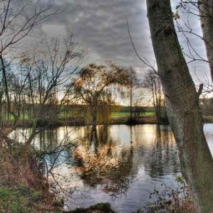 Lake HDR Single.jpg