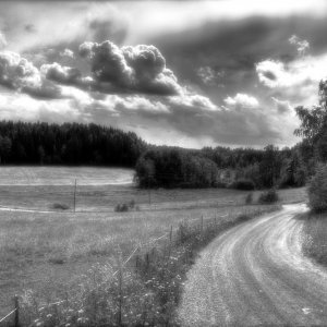 karjalohja-tonemapped-ortonBW.jpg