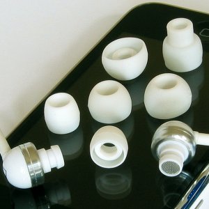 Sennheiser_MM50_03gr.jpg