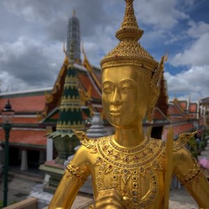 IMG_0089 - Version 2And2more_tonemapped.jpg