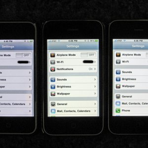 2G-3GS-3G_ScreenColor.jpg