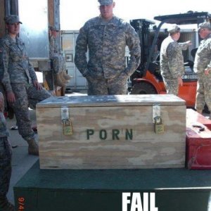 epic-fail-discreet-fail.jpg