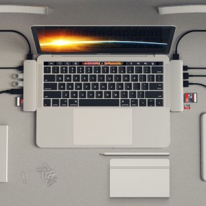 SATECHI_typeC_MacbookPRO_NEWexpansion_silver_ENV4.0.jpg