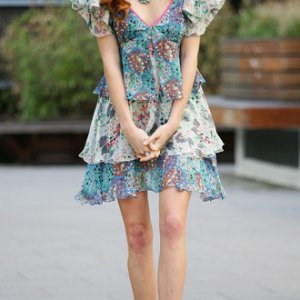 Marks+Spencer+New+Face+Limited+Collection+-6dYp42D7mel.jpg