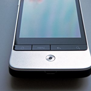 HTC_Legend3-420-90[1].jpg
