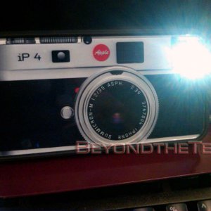 iphone4_leica_skinned_4.jpg