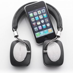 bowers-and-wilkins-p5-mobile-headphones-gear-patrol.jpg