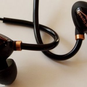 Klipsch+Custom-3.jpg