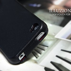 iphone4_legend_black_photo3.jpg