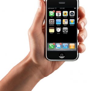 apple-iphone-in-hand1[1].jpg