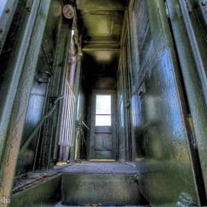 IMG_1043_4_2_tonemapped copy.jpg