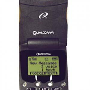 phone_q800.jpg