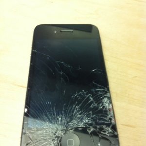 iphone 4.jpg