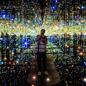 Infinity-Room-1.jpg