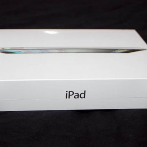 ipad2-unbox1.jpg
