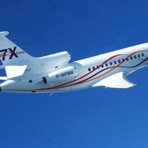 817_dassault_falcon-7x.jpg