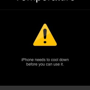 iphonetoohot.jpg
