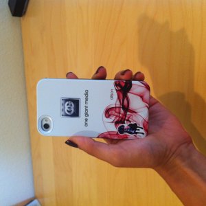 OGM_iPhone_case_2.JPG