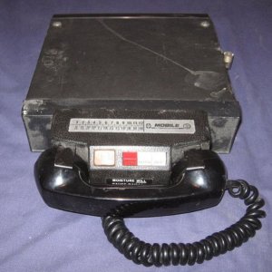 621px-Mobile_radio_telephone.jpg