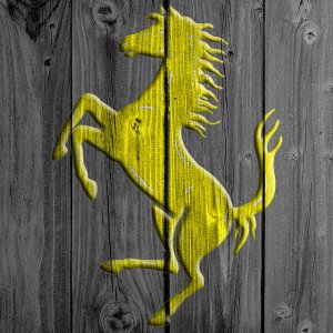 Ferrari logo 02.jpg