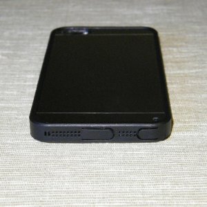 caze-zero5-pro-iphone-5-pic-22.jpg