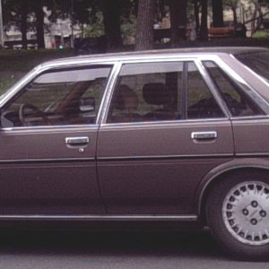Toyota_Cressida_1985-1988.jpg