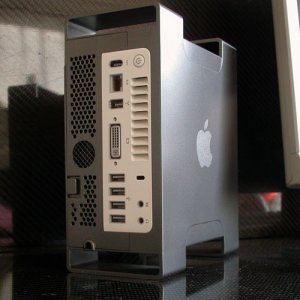 Mac-Pro-Mini-003.jpg
