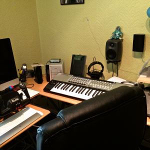 Desk3.png