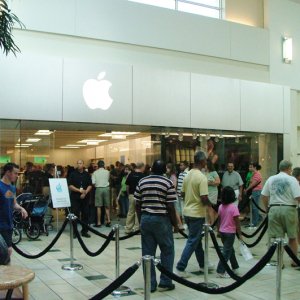Florida Mall opening.jpg