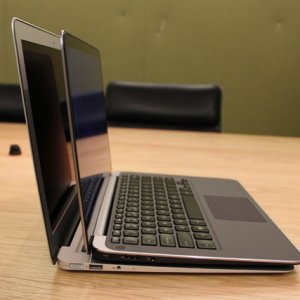 DellXPS13vsAir.jpg
