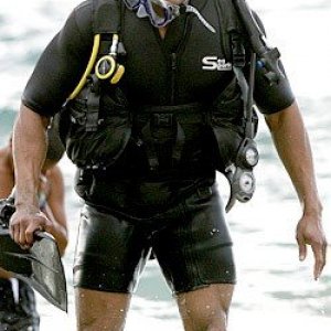 0525_dr_dre_splash.jpg