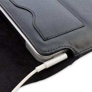 MacBook-Wallet-Blk-Charger.jpg