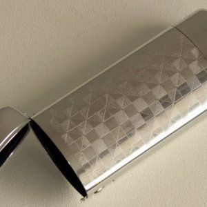 metal-case-3.jpg