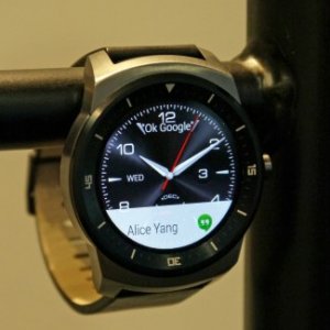 LG G Watch R review (8)-580-90.JPG