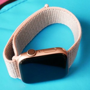 gold-watch-s4.jpg