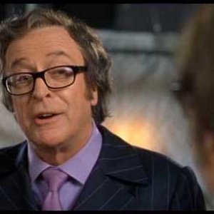 Austin-Powers-in-Goldmember-michael-caine-5169896-550-295.jpg