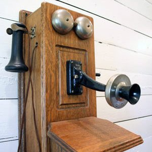 crank-telephone.jpg