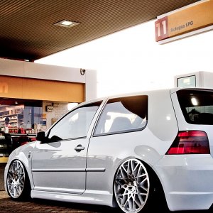Car 04.jpg