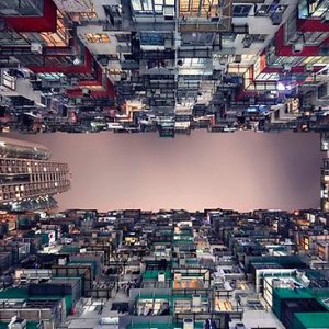 124957-hong-kong-vertical-city.jpg