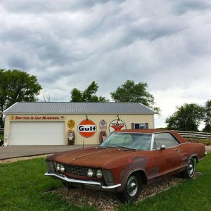 Old Car.jpg
