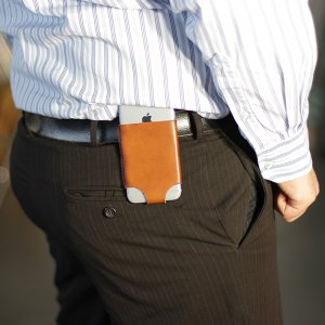 iphone 6 holster tan business side.jpg