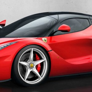 LAFerrari-slide.jpg